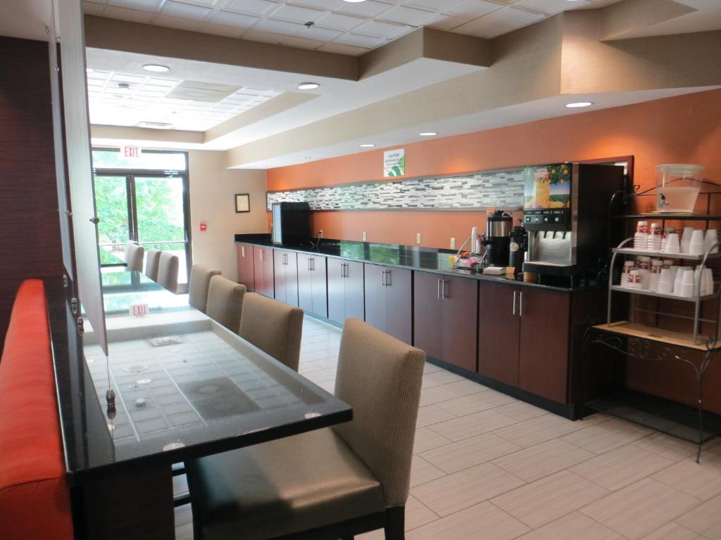Country Inn & Suites By Radisson, Wolfchase-Memphis, Tn Екстериор снимка