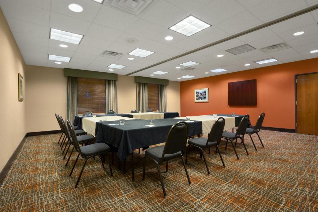 Country Inn & Suites By Radisson, Wolfchase-Memphis, Tn Екстериор снимка